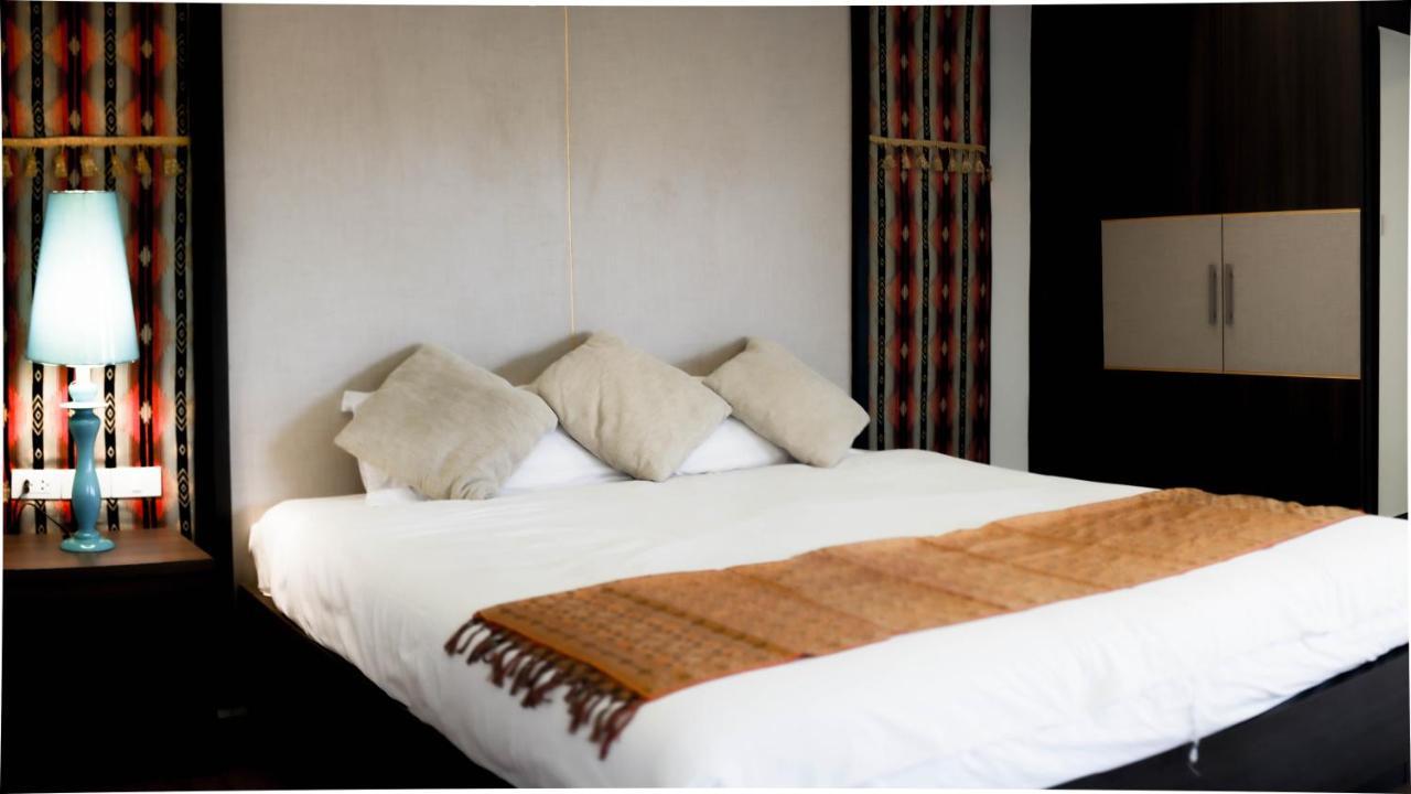 Chorlada Lanna Hotel Chiang Mai Esterno foto
