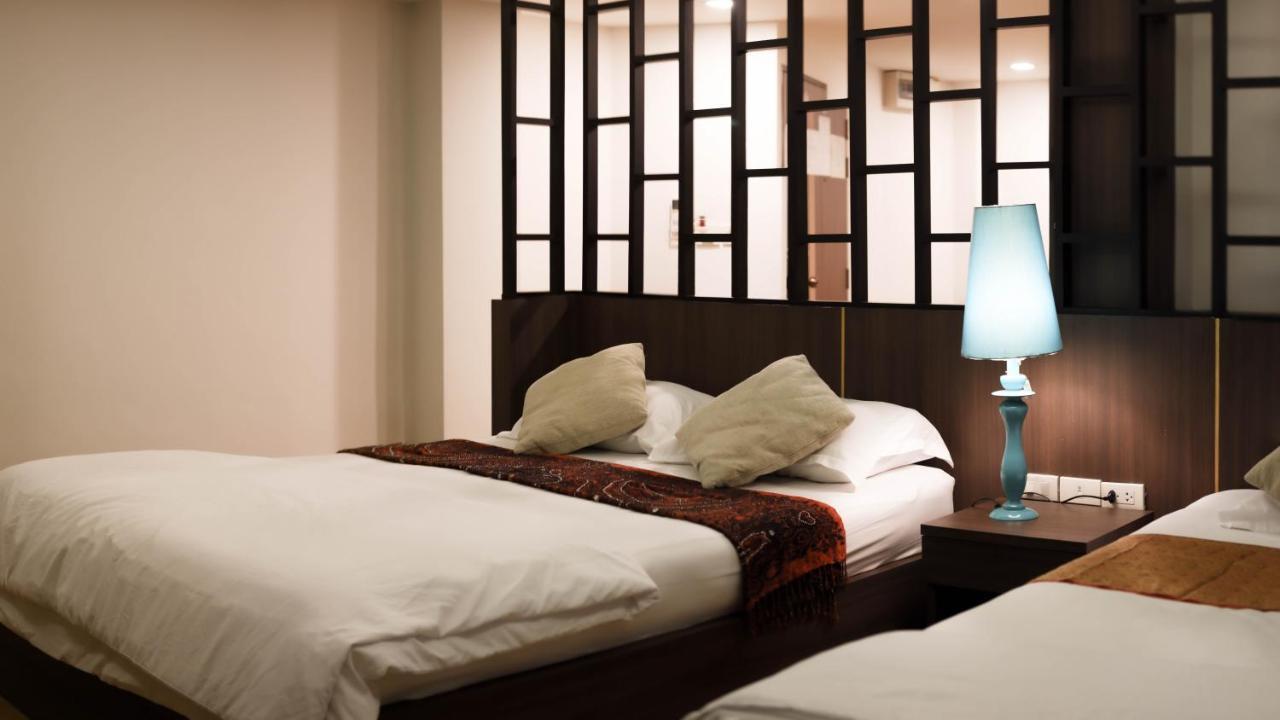 Chorlada Lanna Hotel Chiang Mai Esterno foto