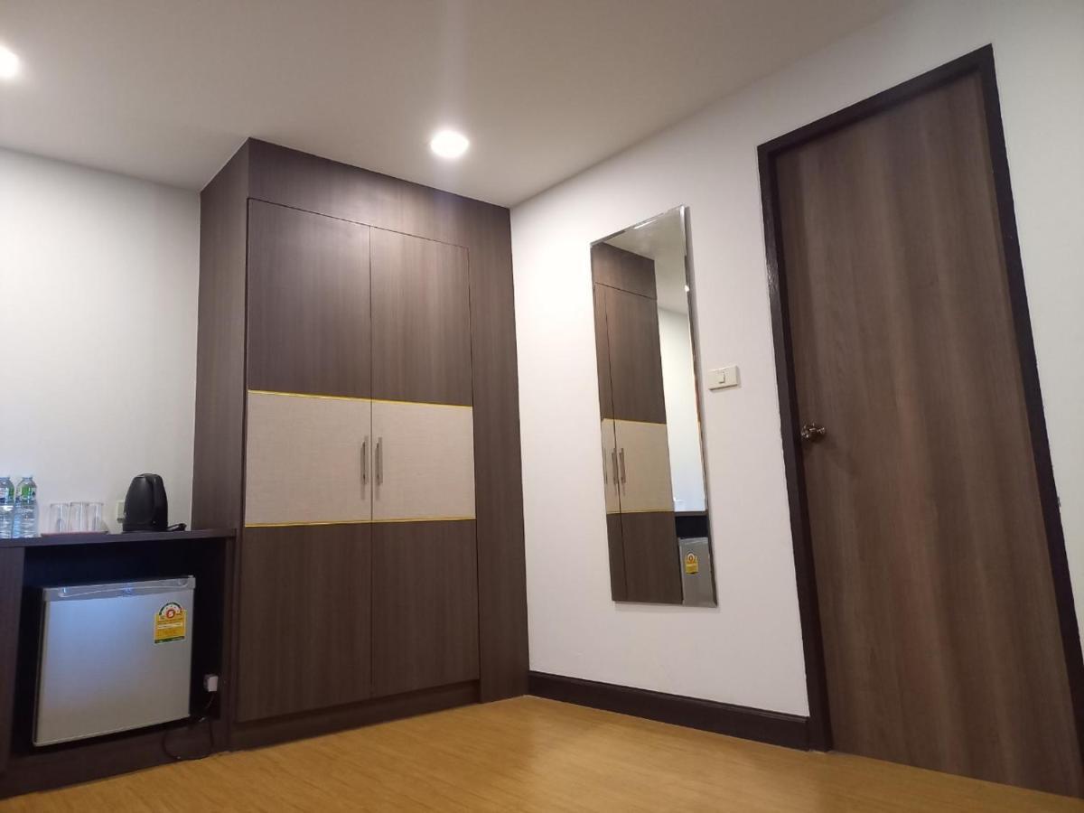 Chorlada Lanna Hotel Chiang Mai Esterno foto