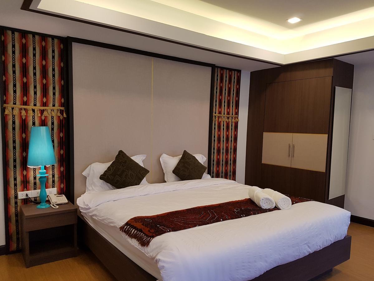 Chorlada Lanna Hotel Chiang Mai Esterno foto